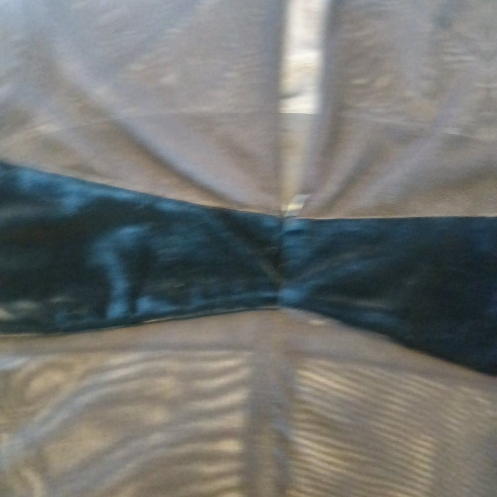 Dress - Picture 6 of 10